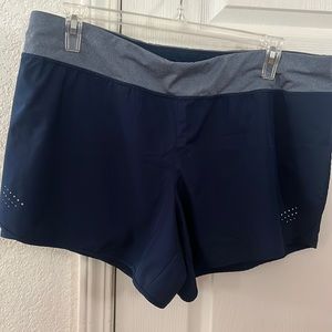 AVIA workout shorts, size XL, navy blue